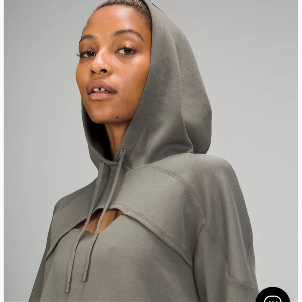 NWT Lululemon Get Centered Cropped Hoodie Size 2